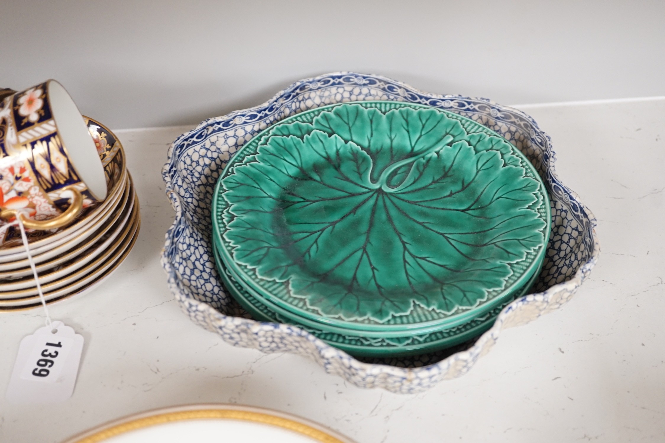 A quantity of Royal Crown Derby Imari teawares, Masons ironstone plates and further 19th century ceramics